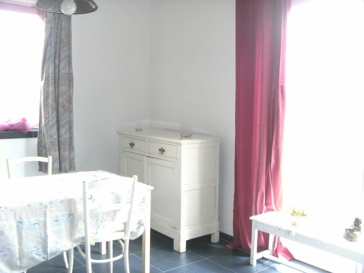 Appartamento Ferme Lenfant Rez Ville-Pommeroeul Esterno foto